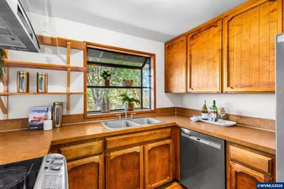 24745 Hidden Valley Rd, Philomath, OR 97370 - Photo 16