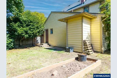 244 NW 8th St, Corvallis, OR 97330 - Photo 42
