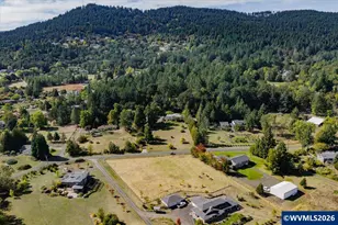 6390 NW Sumac Dr, Corvallis, OR 97330 - Photo 16