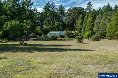 6390 NW Sumac Dr, Corvallis, OR 97330 - Photo 2