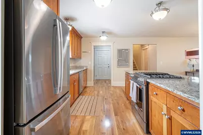 1275 Gwinn St E, Monmouth, OR 97361 - Photo 10