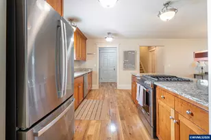 1275 Gwinn Street E, Monmouth, OR 97361 - Photo 10