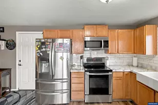 4362 Long St, Sweet Home, OR 97386 - Photo 14