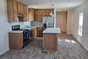 3137 Hwy 20, Sweet Home, OR 97386 - Photo 4