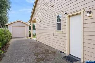 1277 Robert St, Woodburn, OR 97071 - Photo 46