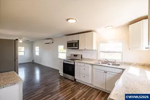 32595 Fur Rd, Lebanon, OR 97355 - Photo 14