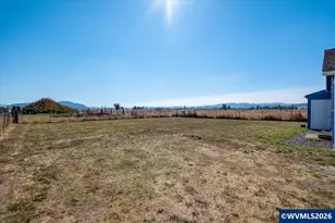 32595 Fur Rd, Lebanon, OR 97355 - Photo 30