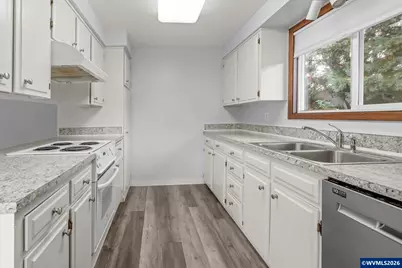 1586 Freeman Ct NE, Keizer, OR 97303 - Photo 16