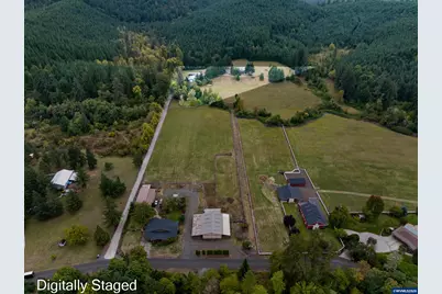 42174 Fish Hatchery Dr, Scio, OR 97374 - Photo 2