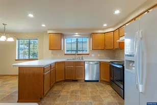 7441 Bluestem St NE, Keizer, OR 97303 - Photo 12