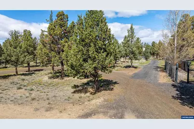 9568 Scout Camp Wy, Terrebonne, OR 97660 - Photo 40