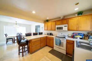 1400 Clay St NE, Salem, OR 97301 - Photo 4