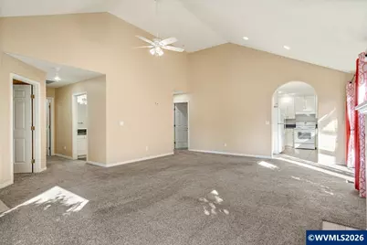 4840 8th Av SE, Salem, OR 97302 - Photo 10