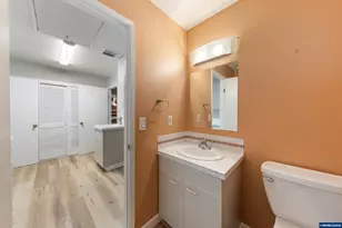 35 Da Vinci St, Lake Oswego, OR 97035 - Photo 40