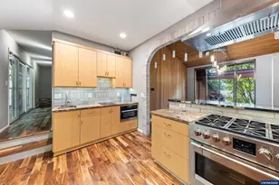 35 Da Vinci St, Lake Oswego, OR 97035 - Photo 18
