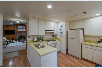 2600 NW Fireweed Pl, Corvallis, OR 97330 - Photo 8