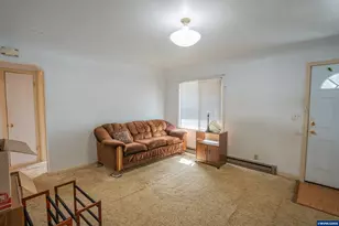 265 E Isabella St, Lebanon, OR 97355 - Photo 8