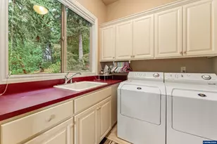 930 Sahalee Ct SE, Salem, OR 97306 - Photo 20