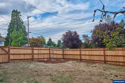 2640 High St SE, Salem, OR 97302 - Photo 40