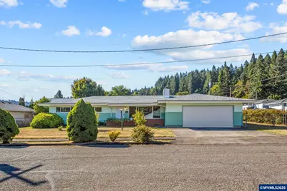 305 Ironwood St, Sweet Home, OR 97386 - Photo 1