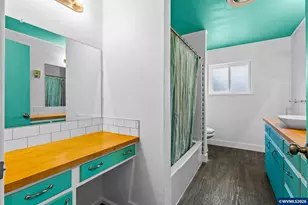 305 Ironwood St, Sweet Home, OR 97386 - Photo 20