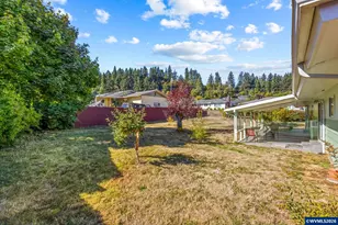 305 Ironwood St, Sweet Home, OR 97386 - Photo 30