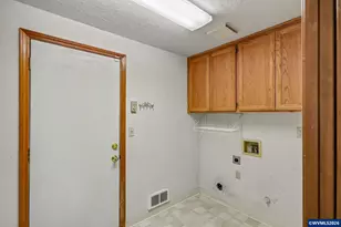 830 Fran St SE, Salem, OR 97306 - Photo 6