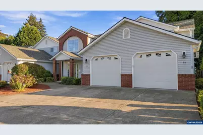 74 Weldwood Dr, Lebanon, OR 97355 - Photo 2