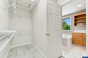 379 Hazelbrook Dr N, Keizer, OR 97303 - Photo 26