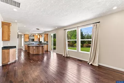 379 Hazelbrook Dr N, Keizer, OR 97303 - Photo 18