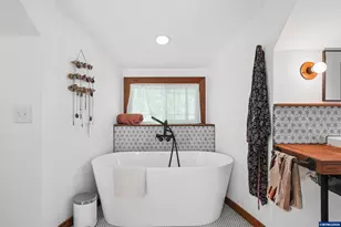 1815 Madison St NE, Salem, OR 97301 - Photo 24