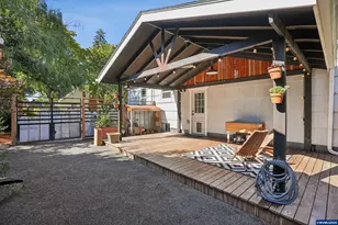 1815 Madison St NE, Salem, OR 97301 - Photo 40