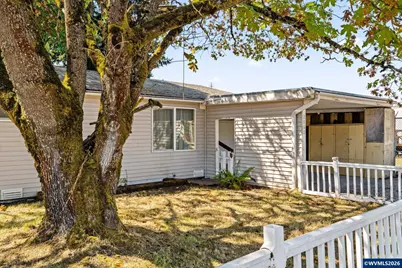 2860 Parkway St, Lebanon, OR 97355 - Photo 4