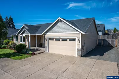 467 E Johnson St, Carlton, OR 97111 - Photo 2