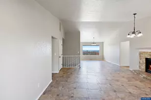 3244 SW 34th St, Redmond, OR 97756 - Photo 6