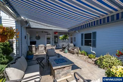 2672 Hazelnut Dr, Woodburn, OR 97071 - Photo 38