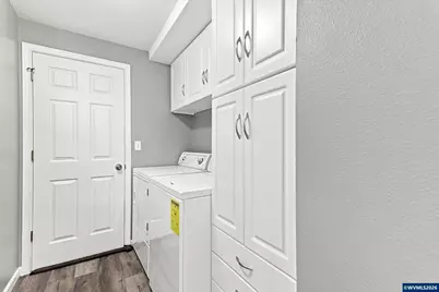1323 Garden Wy, Woodburn, OR 97071 - Photo 22