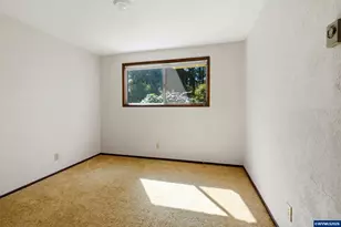 45890 River Loop Rd, Lyons, OR 97358 - Photo 24