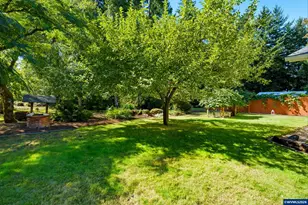 45890 River Loop Rd, Lyons, OR 97358 - Photo 20
