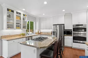 13275 NW Keeton Park Ln, Portland, OR 97229 - Photo 4