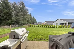 900 Marie St, Mount Angel, OR 97362 - Photo 6