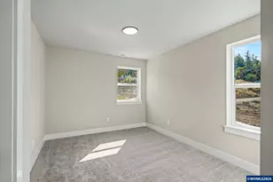 37840 E Grant St, Lebanon, OR 97355 - Photo 36