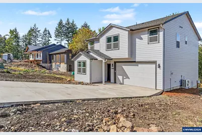 37846 E Grant St, Lebanon, OR 97355 - Photo 2