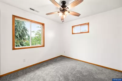 270 Martin Wy S, Monmouth, OR 97361 - Photo 28