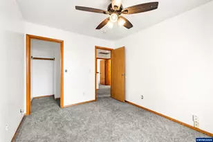 270 Martin Way S, Monmouth, OR 97361 - Photo 32