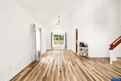 270 Martin Wy S, Monmouth, OR 97361 - Photo 8