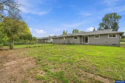815 NE Woodcrest (-825) Av, Corvallis, OR 97330 - Photo 28