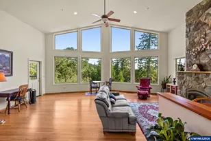 1342 NW Panorama Dr, Corvallis, OR 97330 - Photo 6
