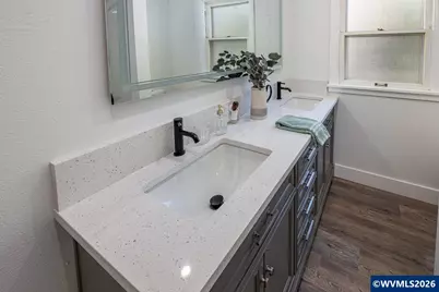 399 24th St NE, Salem, OR 97301 - Photo 22