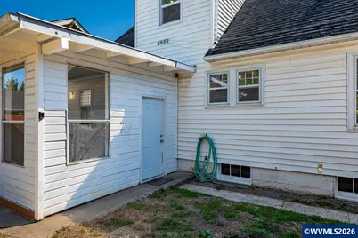 399 24th St NE, Salem, OR 97301 - Photo 38